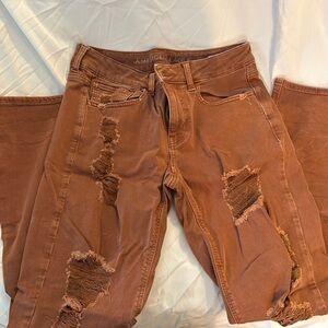 Distressed tomgirl American eagle